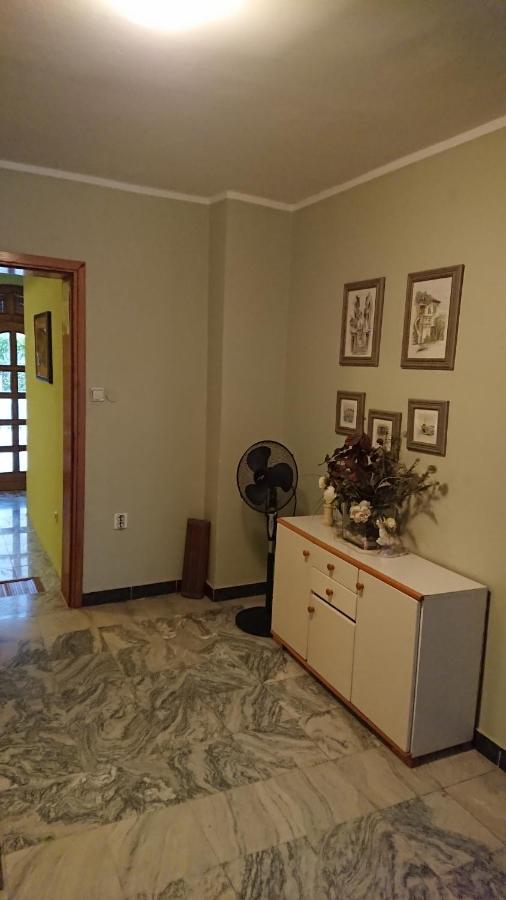 Near - Marica Apartament *