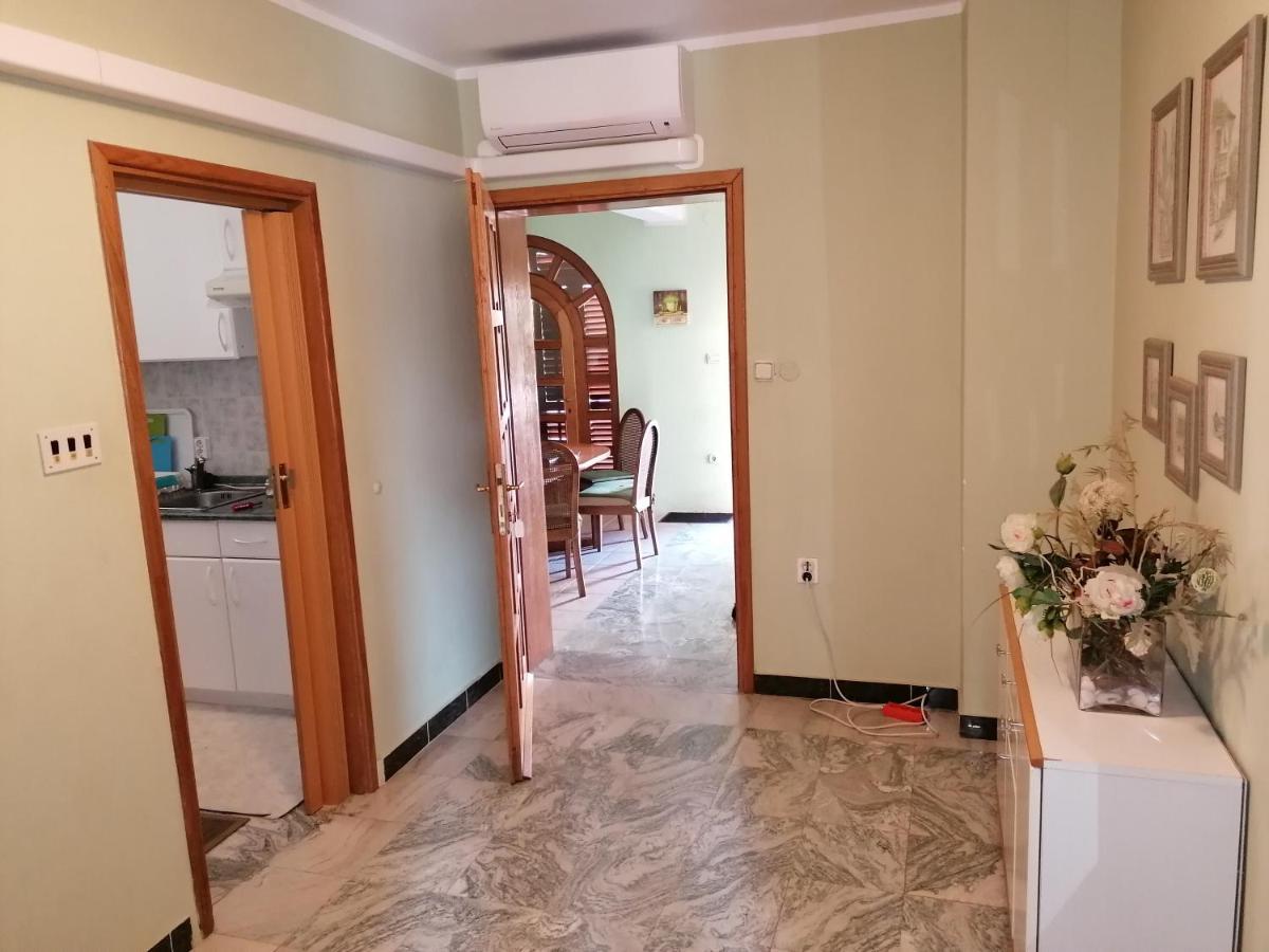 Near - Marica Apartment *