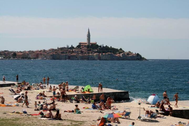 Near - Marica Rovinj