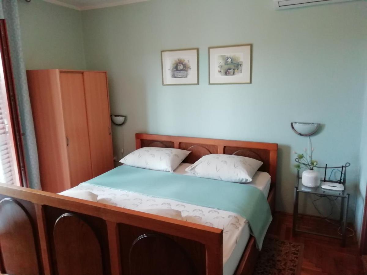 Near - Marica Apartament *
